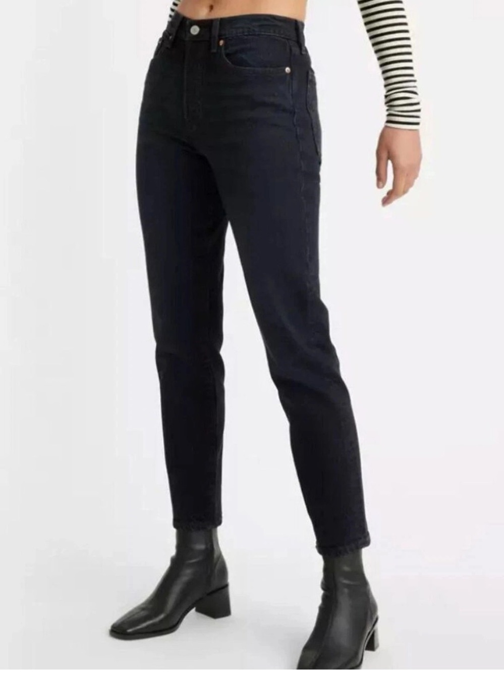 Levi's Levis Premium Wedgie Icon Fit Ankle Jeans Black Sz 28 Straight Leg Womens